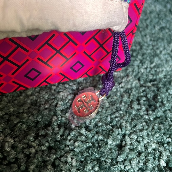 Tory Burch shoe box and bag - Picture 3 of 5